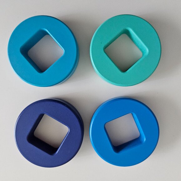 Lovevery Twist & Pivot Pattern Puzzle – from The Investigator Play Kit (Toddler) - Picture 5 of 7